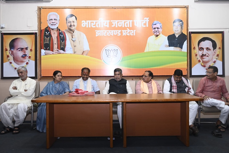 संगठन महामंत्री पवन साय झारखंड प्रदेश BJP मुख्यालय पहुंचे, वरिष्ठ नेताओं संग बैठक की