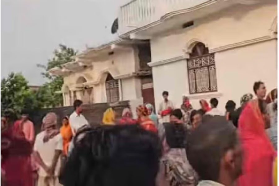 32न्.jpg