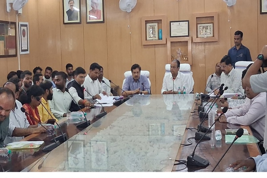 20 अक्तूबर तक हड़ताल स्थगित रखने पर सहमत हुए एंबुलेंसकर्मी