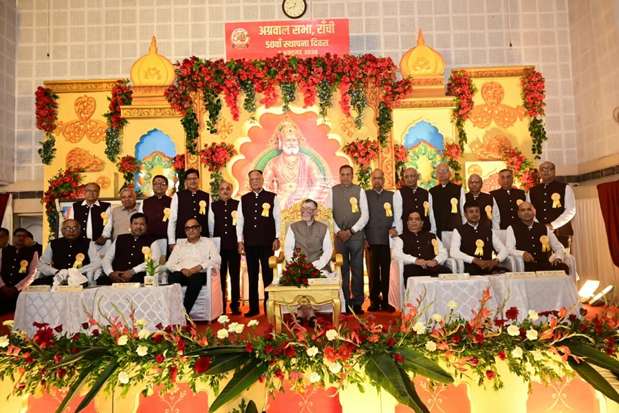 अग्रवाल सभा सुदूरवर्ती गांवों में शिक्षा और स्वास्थ्य के क्षेत्र में अलख जगाएः राज्यपाल