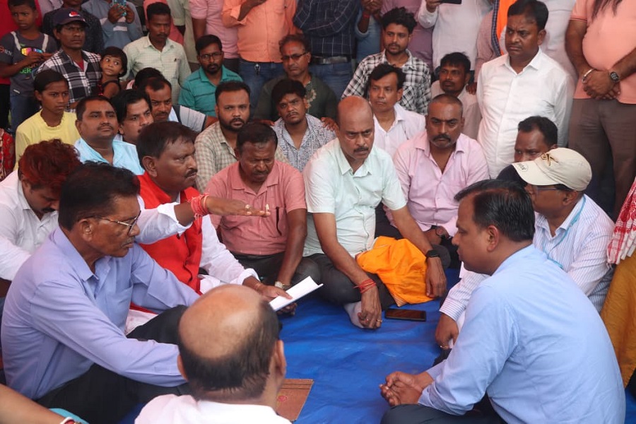 ARJUN_MUNDA_VIRODH.jpg