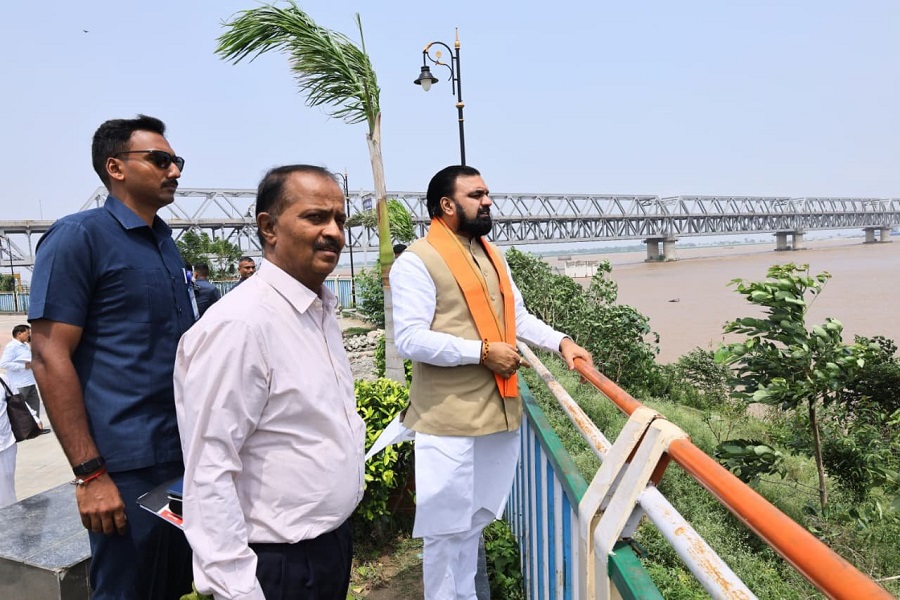 CM_SAMRAT_BIHAR_बाढ़.jpg