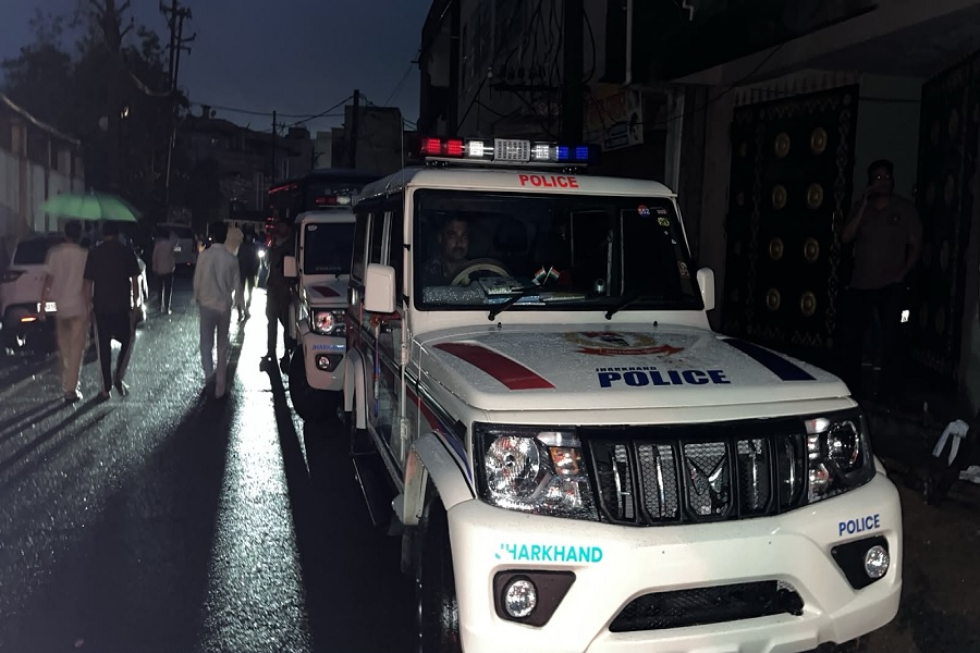 डोरंडा में पुलिस की बड़ी कार्रवाई, DSP के नेतृत्व में भारी संख्या में गोवंश जब्त