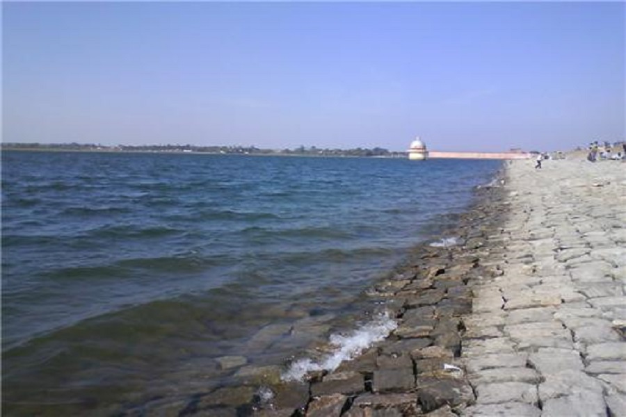 Dam-dhurwa1.jpg