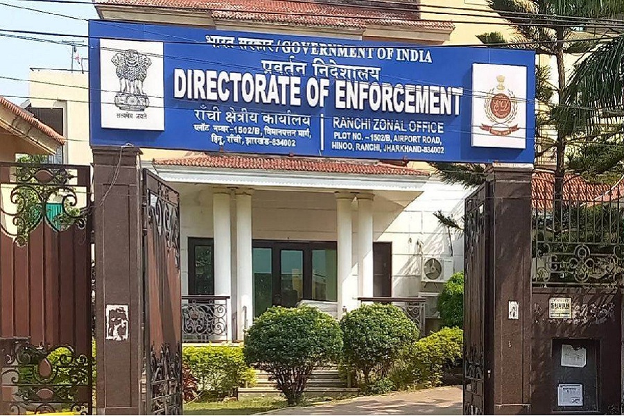 ईडी ने मनी लाउंड्रिंग मामले में फरार दाहू यादव के परिवार को बनाया आरोपी, पिता को किया गिरफ्तार