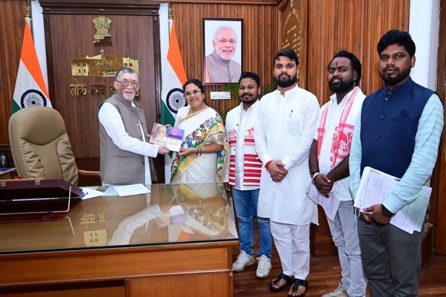 गिरिडीह कॉलेज में वित्तीय-प्रशासनिक अनियमितताओं की जांच की मांग, ABVP ने राज्यपाल को सौंपा ज्ञापन