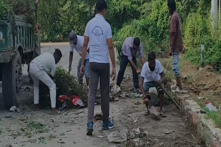 सामूहिक श्रमदान से स्वच्छ और सुंदर गिरिडीह बनाने की अपील