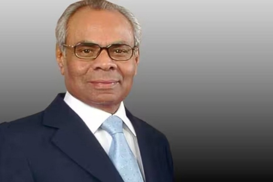 HINDUJA.jpg