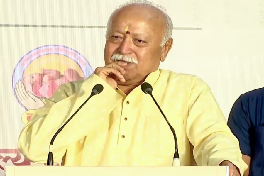 MOHAN1.jpg