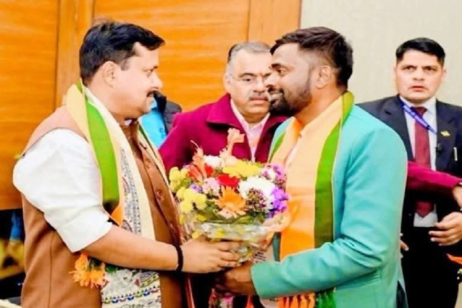NIRAJ_SINHA.jpg