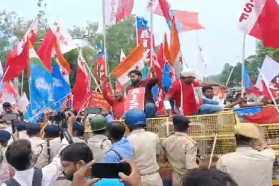 PATNA_PROTEST_.jpg