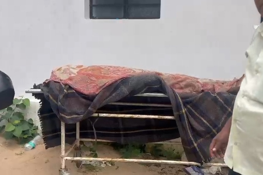 जहां गूंज रहे थे करम गीत, वहां पसरा मातम; पलामू में एक साथ 10 शवों का पोस्टमार्टम