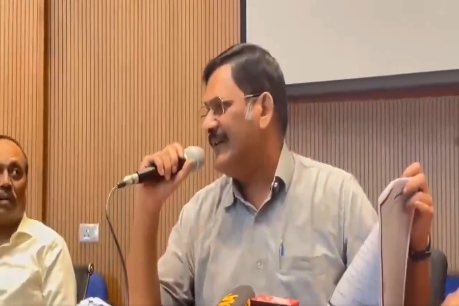 RAJESH3.jpg