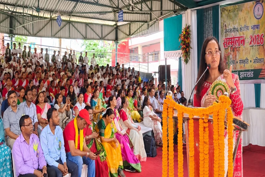 रांची विश्वविद्यालय में करम महोत्सव की धूम, 9 झारखंडी भाषाओं के लोकगीत और नृत्य से सजा पूरा कैंपस