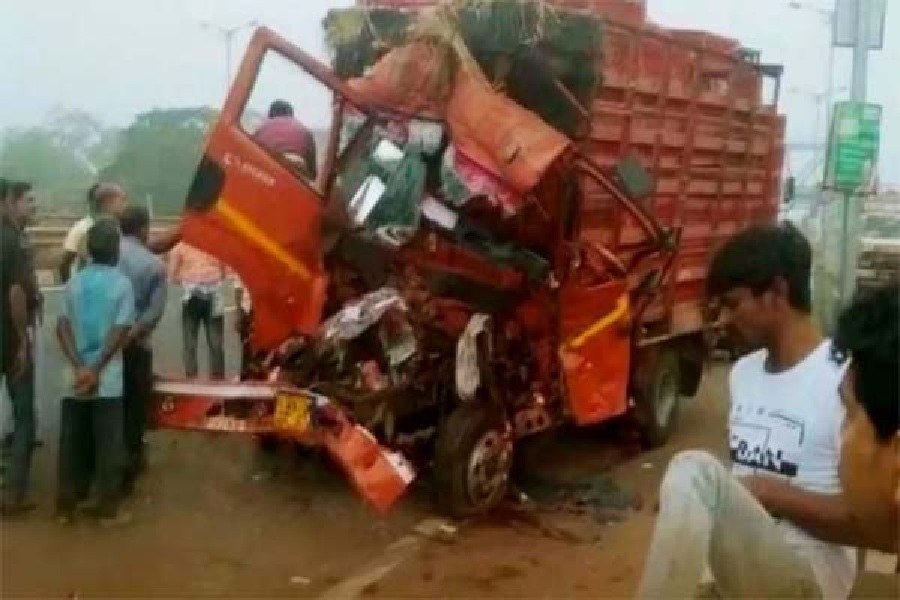 जाजपुर सड़क हादसे में पश्चिम बंगाल के 7 लोगों की मौत