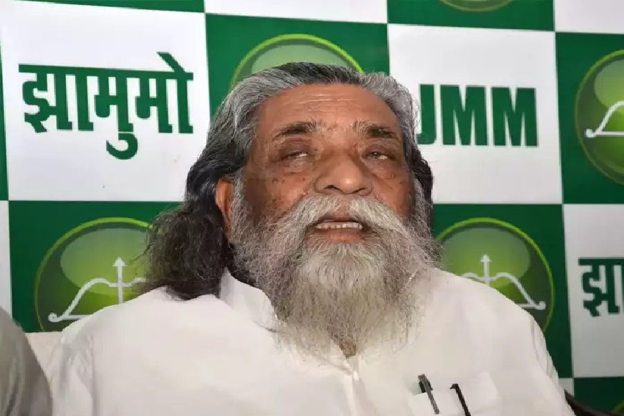 शिबू सोरेन मामले में निशिकांत दुबे के वकील ने कोर्ट से मांगा समय, अब दूसरे दिन होगी सुनवाई
