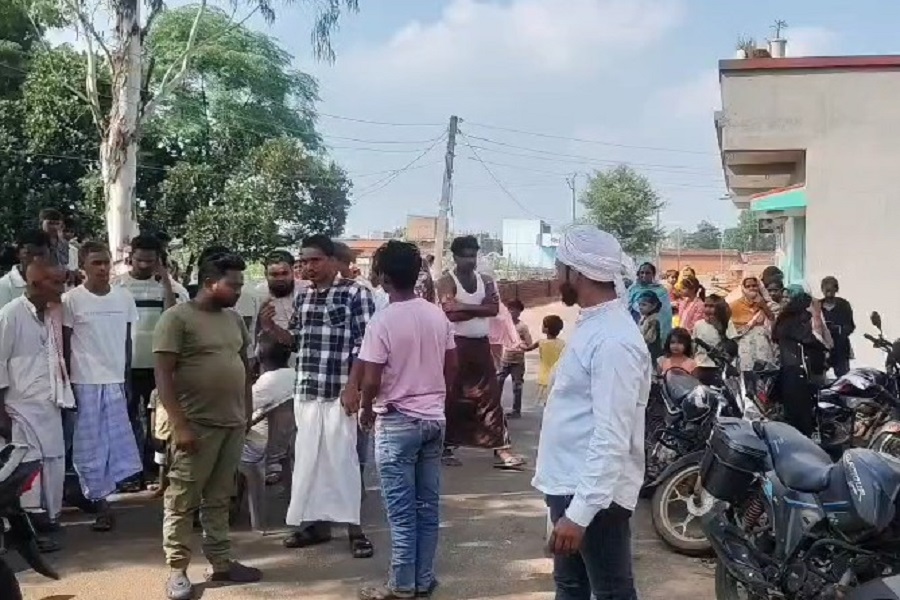 गिरिडीह में Voter list से 50 नाम हटाने की कोशिश, ग्रामीणों ने दो युवकों को पकड़ा; CO ने दिए जांच के आदेश