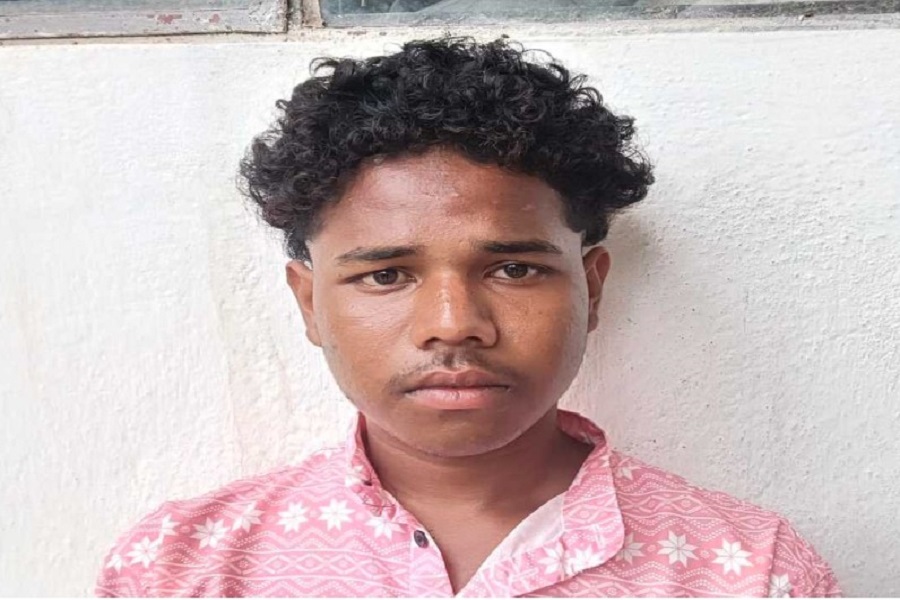 लोहरदगा में कट्टा दिखाकर QR कोड से लूटे 3500 रुपये, पीड़ित की गुहार पर 2500 लौटाए