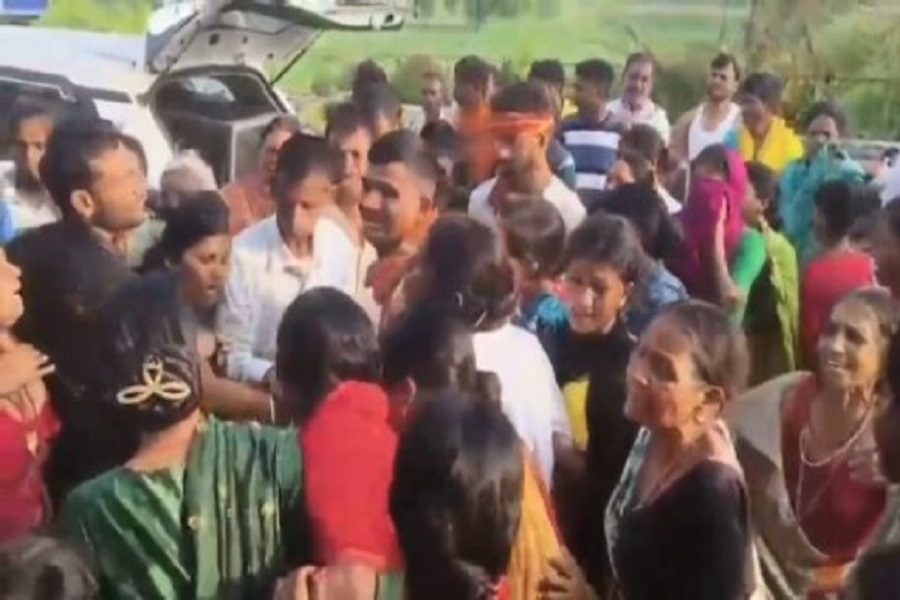 वाराणसी में ढेर TSPC कमांडर बृजेश गंझू का शव पहुंचा गांव, भारी पुलिस बल तैनात; 43 दर्ज थे केस