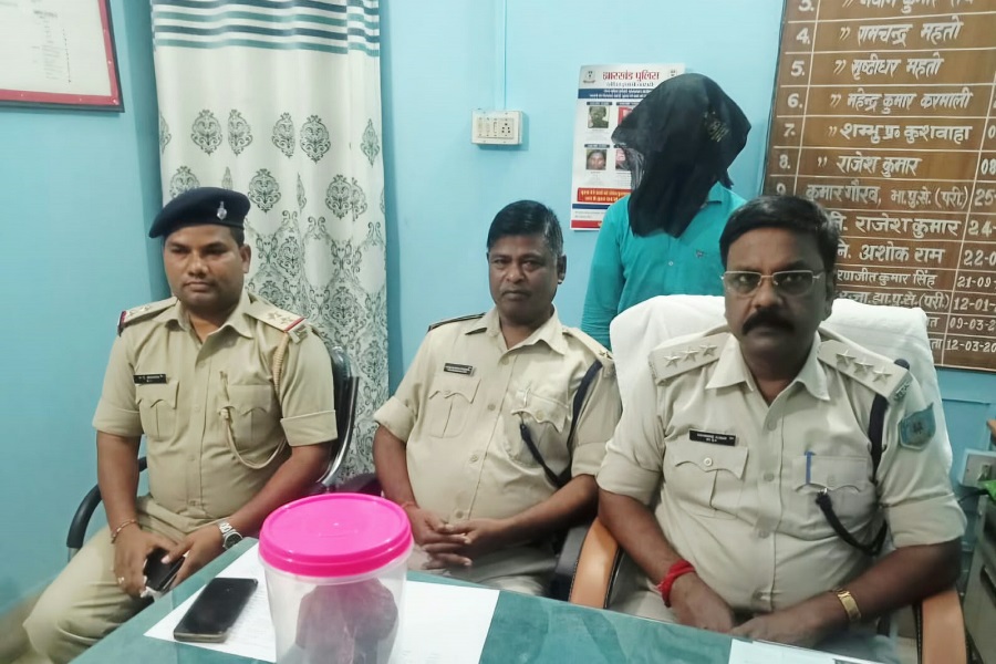 जमशेदपुर के पटमदा में मनोहर मांझी हत्याकांड का 24 घंटे में खुलासा, आरोपी शंभू सिंह गिरफ्तार