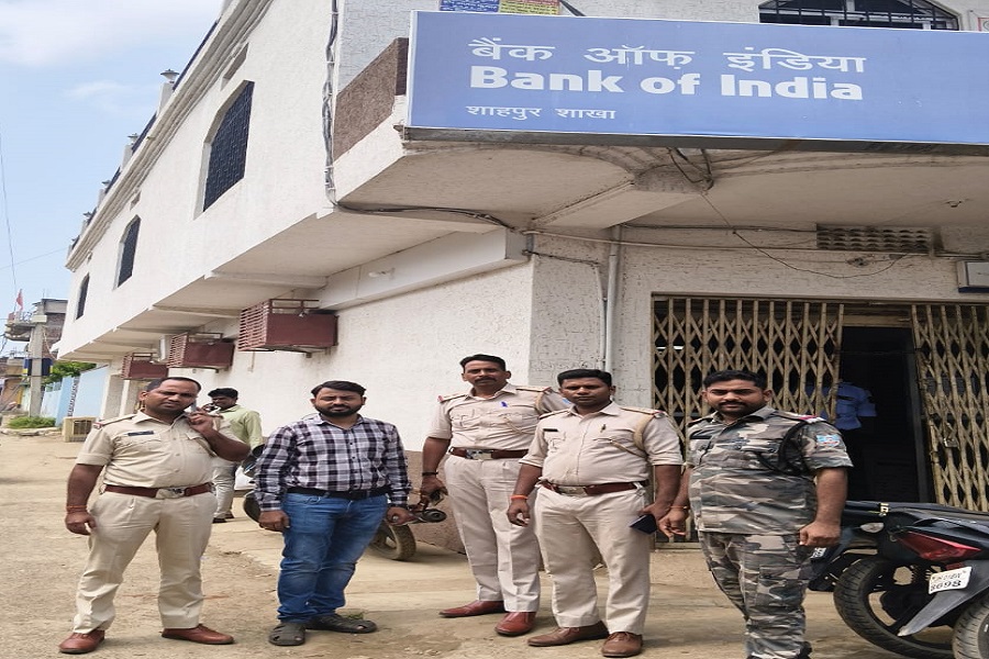 जमशेदपुर लूट के बाद पलामू अलर्ट, बैंकों को 5 दिन में सुरक्षा दुरुस्त करने का निर्देश  