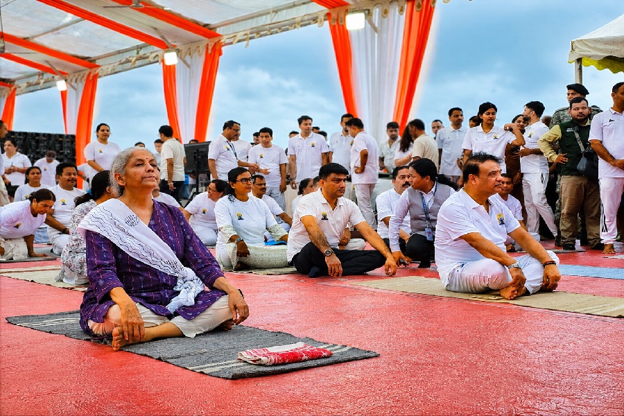 YOGAAA.jpg