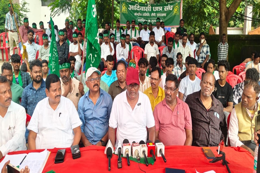 adivasi.jpg