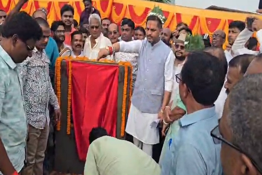 बेरमो को 157 करोड़ की बड़ी सौगात, विधायक अनूप सिंह ने किया 15.9 KM सड़क चौड़ीकरण का भूमि-पूजन
