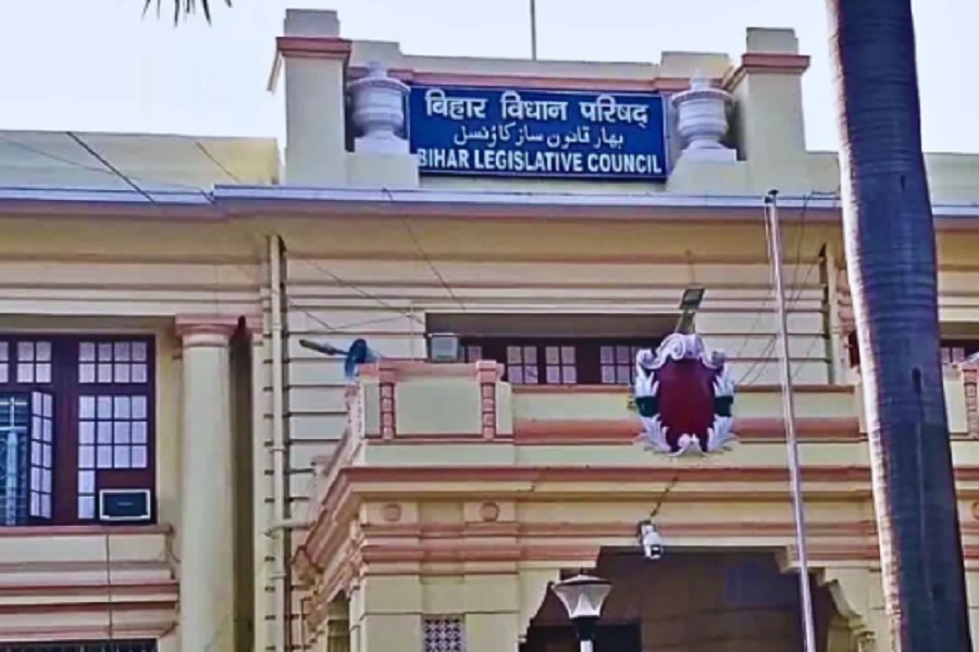 पटना स्नातक सीट पर नीरज-अनुज आमने-सामने, तिरहुत में जन सुराज को बदलना पड़ा उम्मीदवार