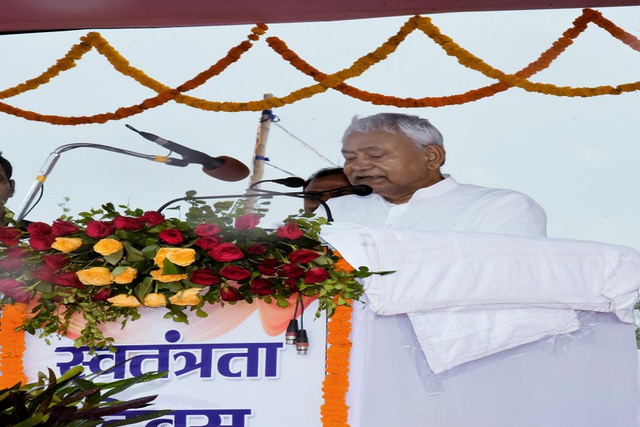 cm_nitish_gandhi_maidan.jpg