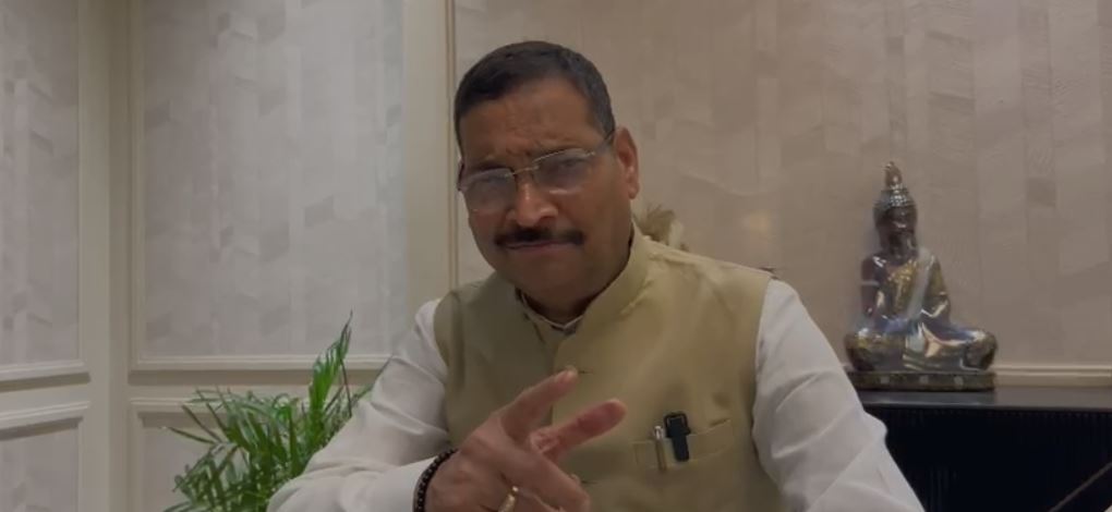 dipak_prakash.JPG