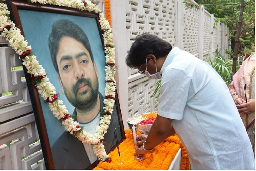 दुर्गा सोरेन की जयंती पर भावुक हुए हेमंत सोरेन, उनके संघर्ष और विचारों को किया याद
