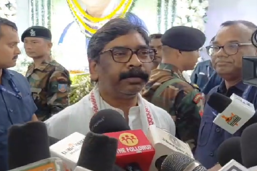 मन मानने को तैयार नहीं कि सोनू जी हमारे साथ नहीं, विधि का विधान कौन टाल पाया है; श्राद्धकर्म में बोले CM हेमंत