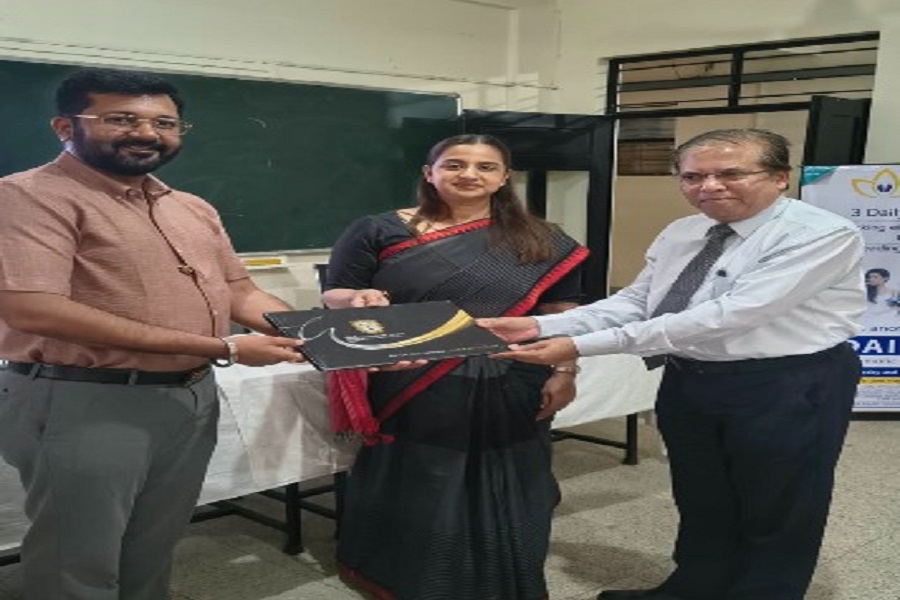 फिरायालाल पब्लिक स्कूल में सेवानिवृत्ति योजना पर जागरूकता सत्र, बचत और निवेश पर चर्चा 