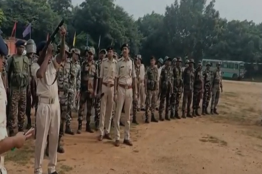दुर्गा पूजा में भीड़ और आपात स्थितियों से निपटने के लिए गढ़वा पुलिस ने की मॉक ड्रिल 