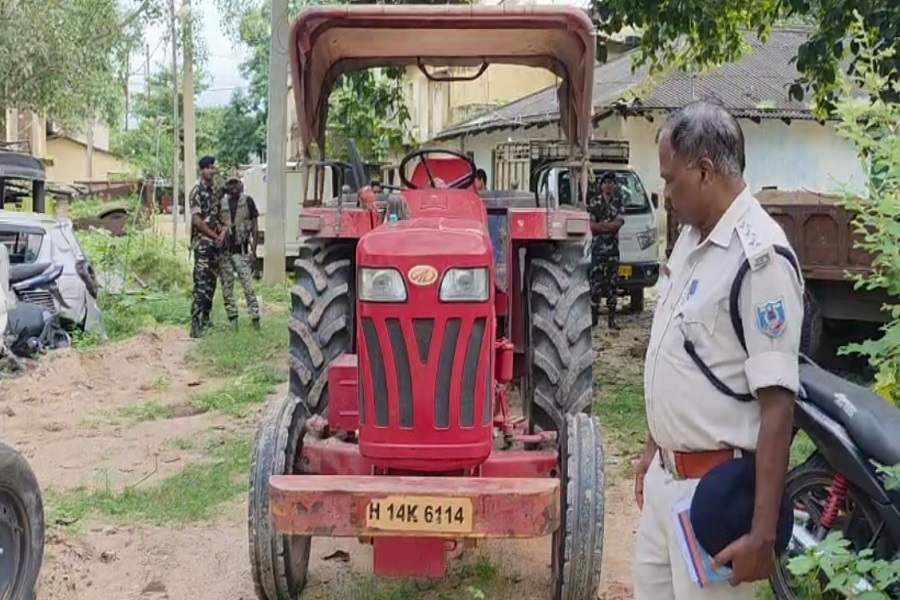ट्रैक्टर की तलाश में गढ़वा से सासाराम पहुंची झारखंड पुलिस; 3 चोर गिरफ्तार, बड़े गिरोह का खुलासा