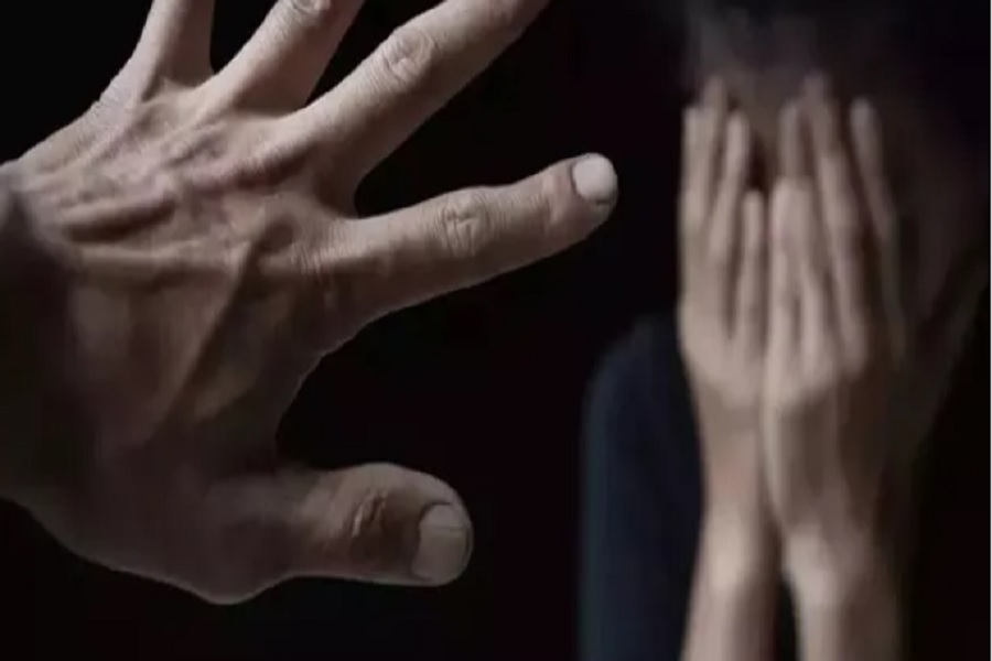 छोटी बहन को न्यूड किया, फोन में मिला पोर्न; मोबाइल की लत में बीमार हुआ चौथी क्लास का बच्चा...