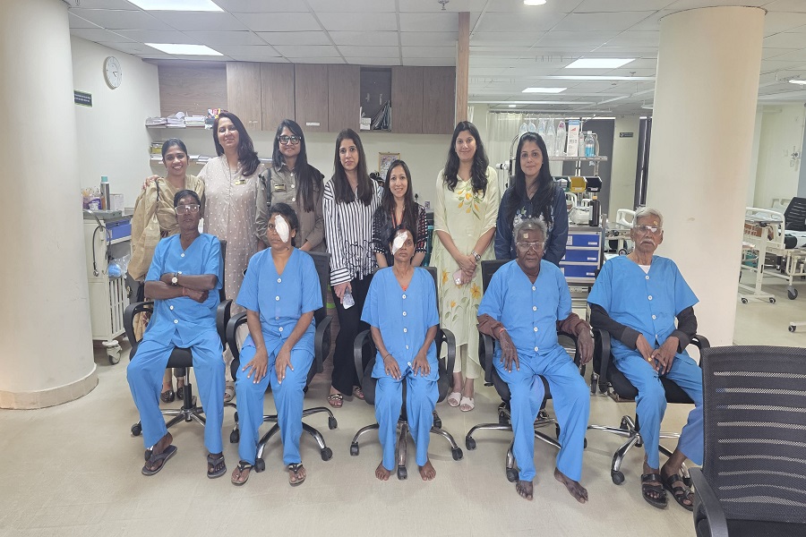 Iris Eye Care Centre और Rotary Club ने 7 मरीजों का कराया निःशुल्क मोतियाबिंद ऑपरेशन