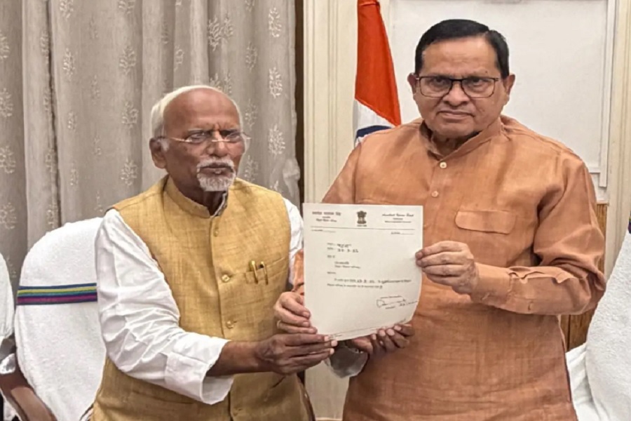 अवधेश नारायण सिंह ने दिया इस्तीफा, कौन संभालेगा बिहार विधान परिषद के सभापति की कुर्सी?