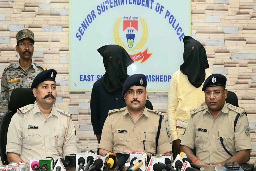 जमशेदपुर में संगठित वाहन चोर गिरोह का खुलासा, चोरी की 25 बाइक-स्कूटी बरामद; 2 गिरफ्तार
