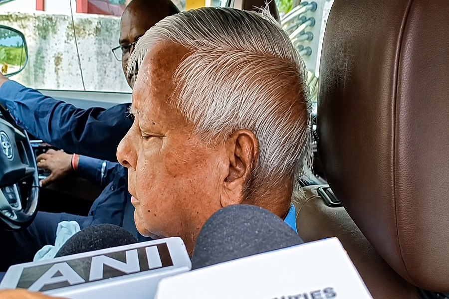 lalu00.jpg