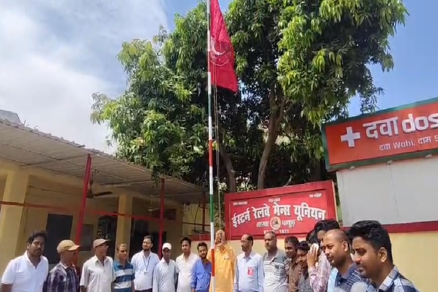 majorr_diwas_pakur.jpg