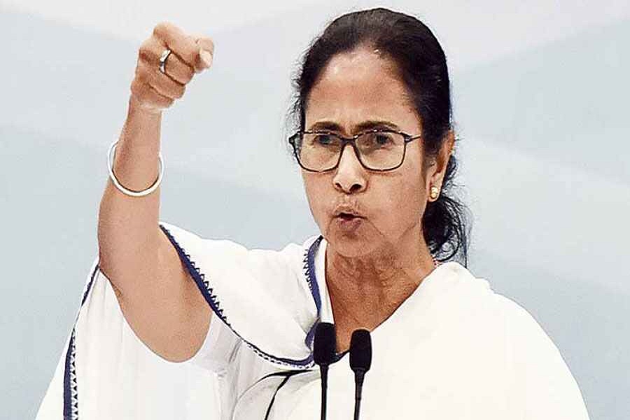 मोहम्मद ज़ुबैर और तीस्ता सीतलवाड़ की गिरफ़्तारी पर बोली ममता, नफरत फैलाने वालों पर क्यों नहीं होती कार्रवाई