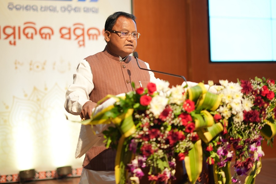 mohan25.jpg