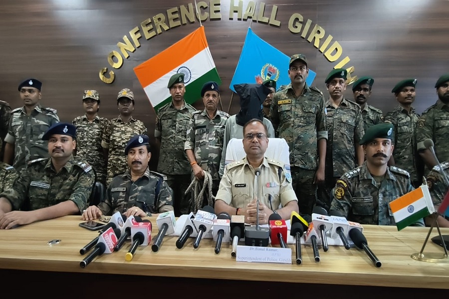 naxal0018.jpg