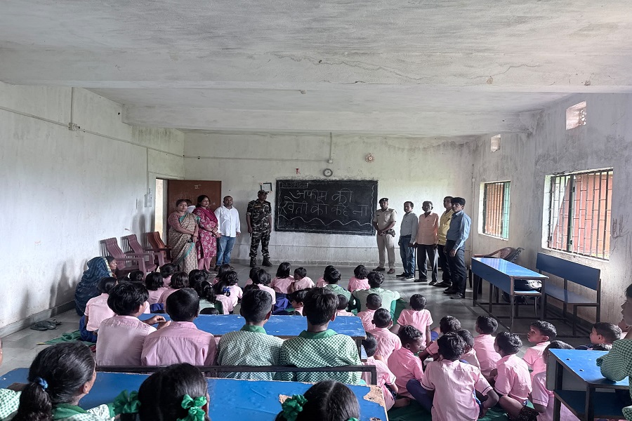 नशामुक्त समाज पर जोर: रांची पुलिस चला रही अवैध अफ़ीम की खेती के खिलाफ जागरूकता अभियान 