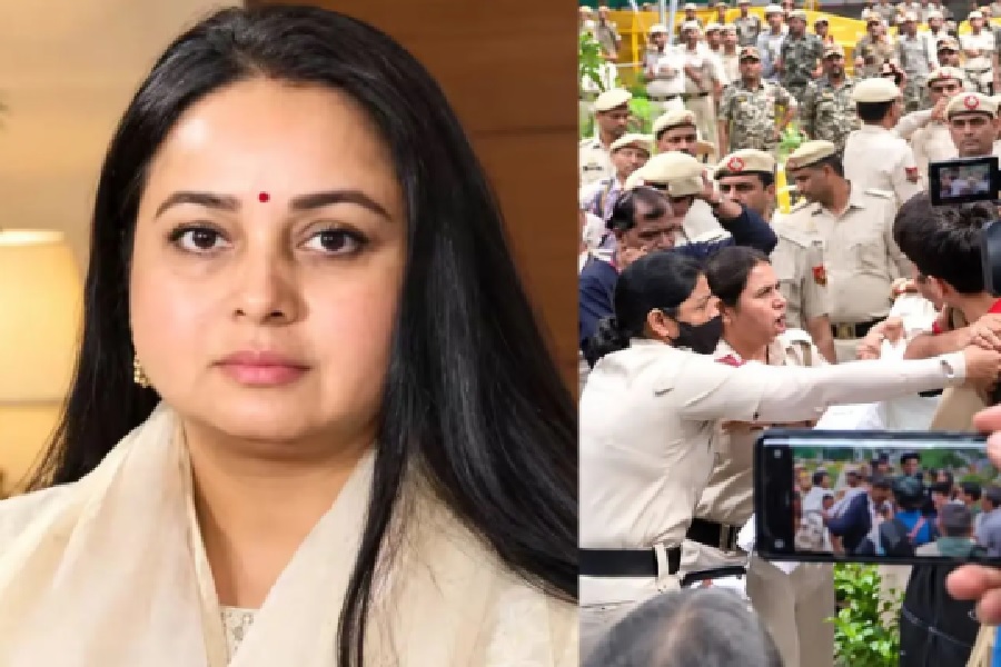 ध्रुव राठी-अभिजीत दीपके समेत कई लोग हिरासत में, रोहिणी आचार्य ने सरकार को घेरा