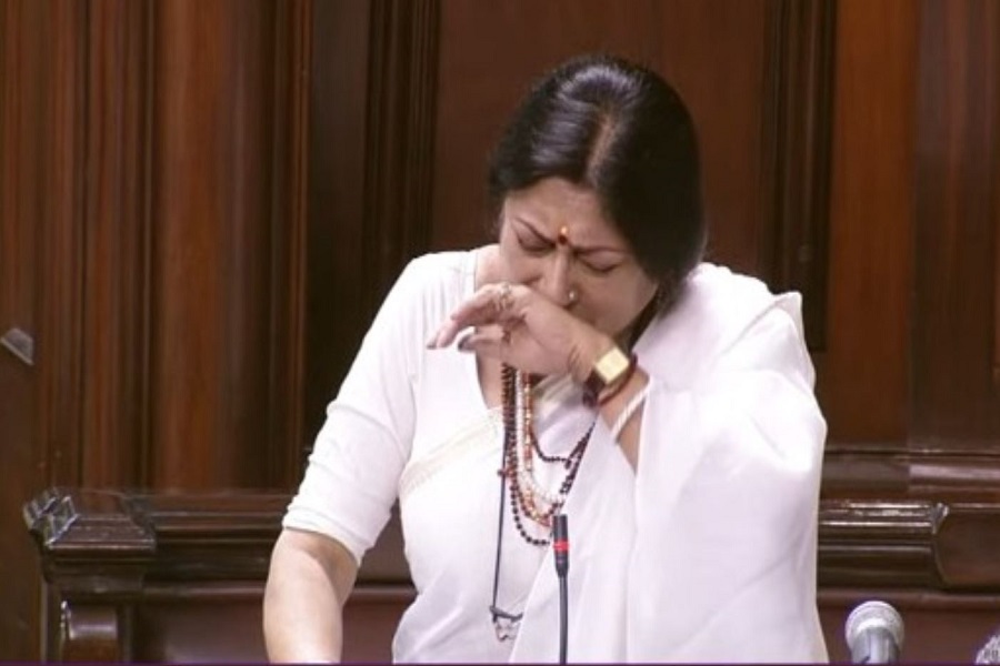 संसद में फूट-फूटकर रोईं बीजेपी सांसद रूपा गांगुली, कहा-राज्य रहने लायक नहीं
