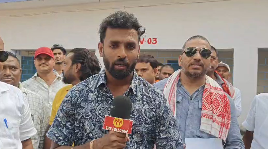 गोड्डा में ट्रक मालिकों का कंपनी प्रबंधन के खिलाफ मोर्चा, ढुलाई बंद करने की चेतावनी