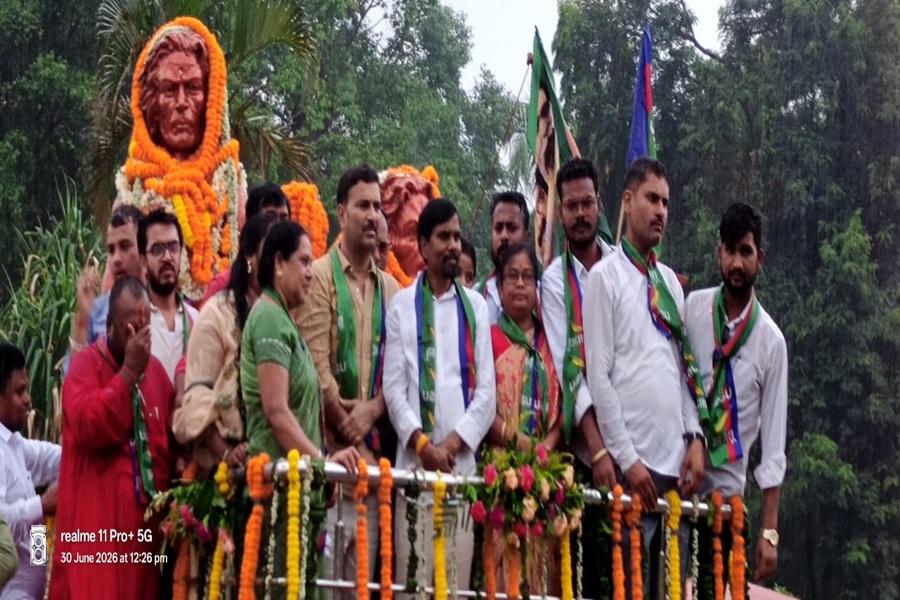 sudesh42.jpg